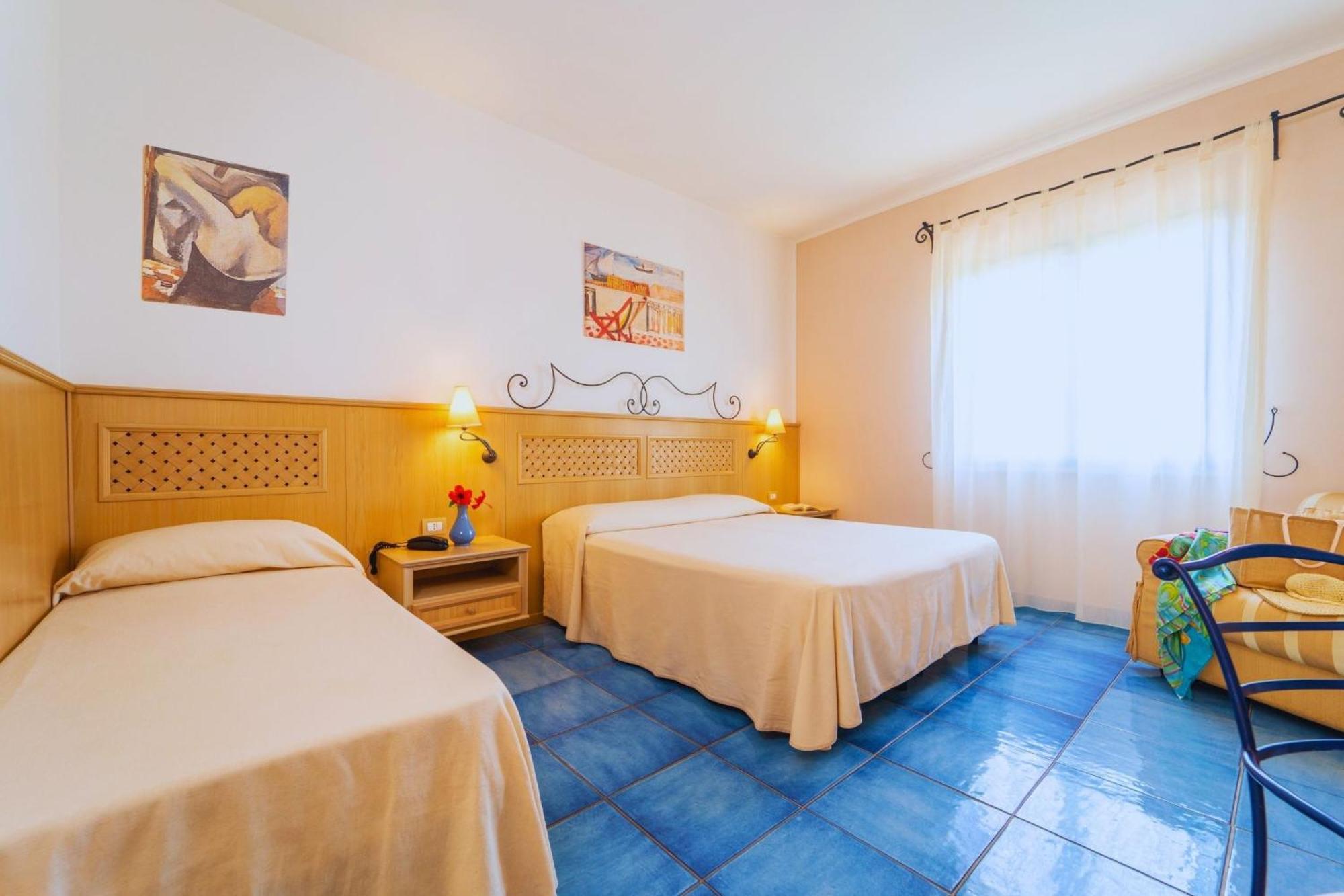 Hotel Ipomea Club Capo Vaticano Esterno foto