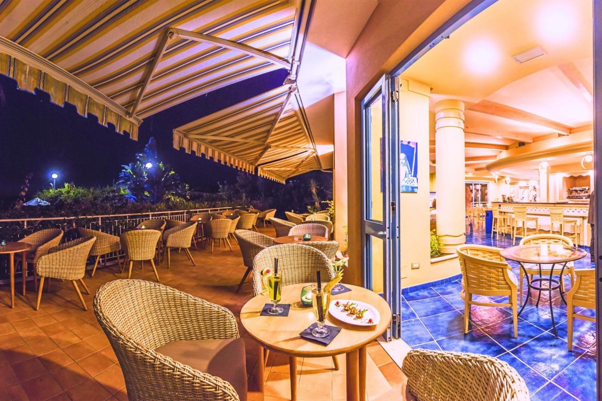 Hotel Ipomea Club Capo Vaticano Esterno foto
