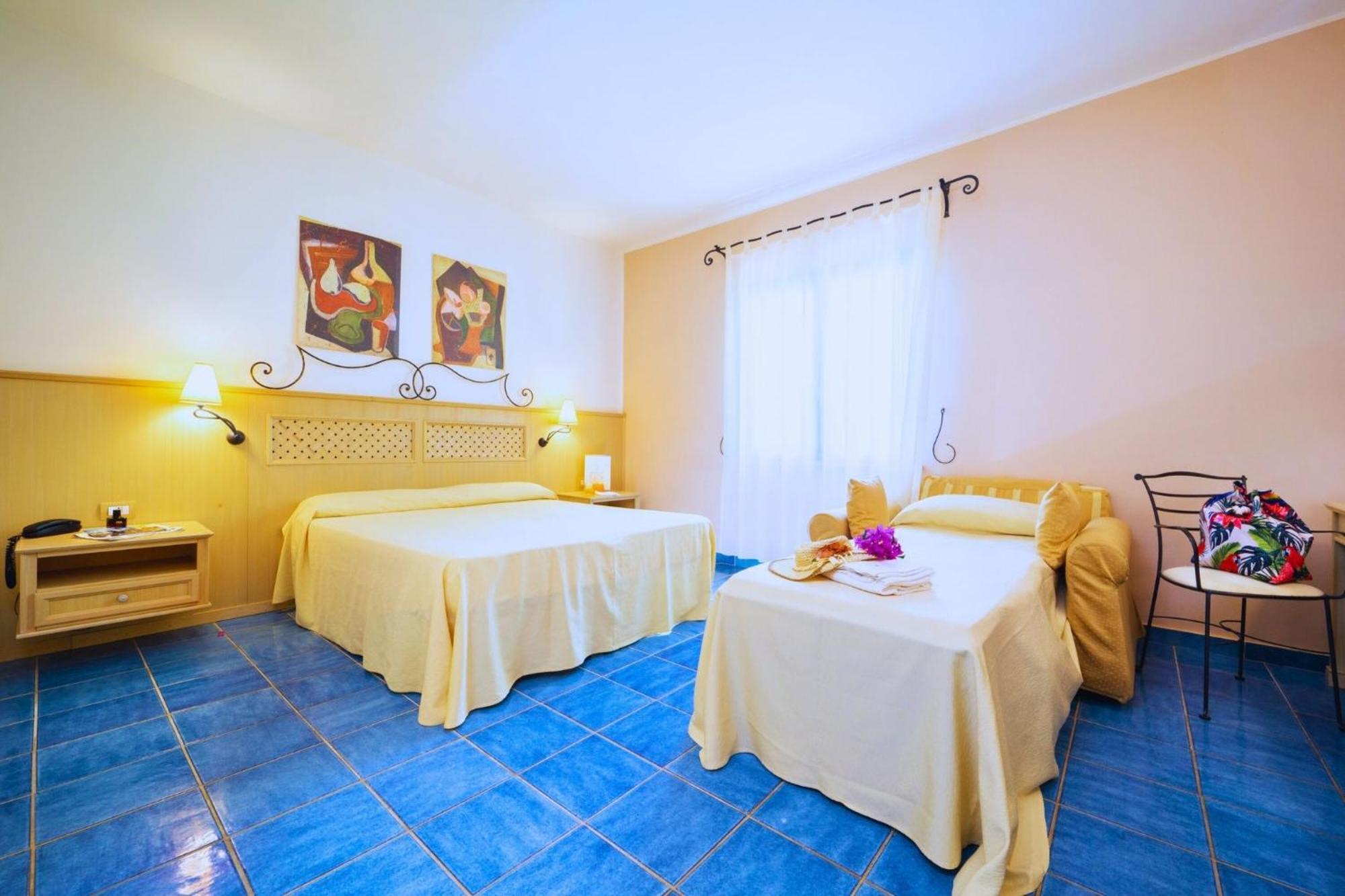 Hotel Ipomea Club Capo Vaticano Esterno foto